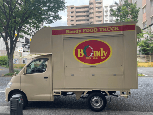 タウンエースキッチンカー　外観