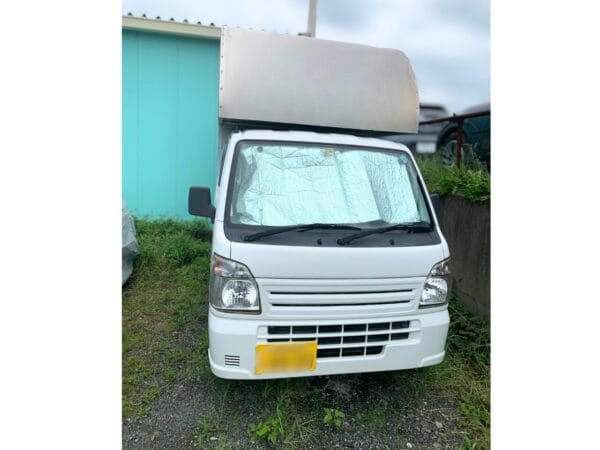 スクラムトラックキッチンカーの外装